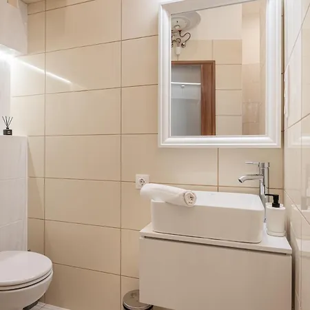 K7 - Boutique Apartments, Location. By Bqa * 부다페스트
